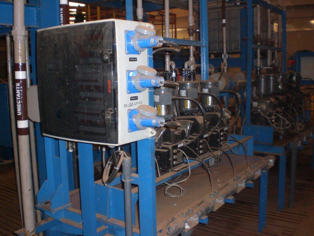 Montagens industriais